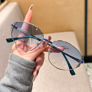 JN IMPRESSION Phong cách mới Câu cá chống Kính râm chống tia cực tím hoài cổ thời trang bảo vệ khỏi tia UV đeo kính râm nam và nữ