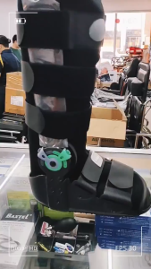 AIR CAST BOOTS