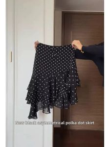 NUMEN BUTTON | Slimming A-Line Ruffled Polka Dot Irregular Half Skirt