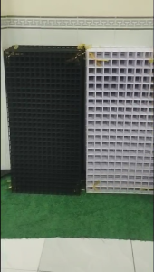 LƯỚI TREO PHỤ KIỆN MÀU ĐEN 100 X 100cm Tấm lưới trắng móc treo đồ trang trí nhà cửa móc phụ kiện
