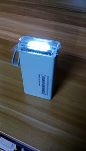 800-120W Sạc dự phòngPD120W/20W trong suốt tích hợp đèn led chiếu sáng(hàng chất lượng cao) CÓ BẢO HÀNH