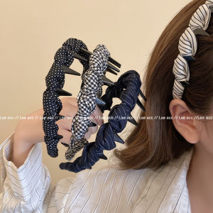 คลิปผมลายทางสไตล์ย้อนยุคสำหรับผู้หญิง 2025 ใหม่ ทรงสูง คลิปผมสำหรับใส่ที่หน้า คลิปผมสำหรับล้างหน้า คลิปผมสำหรับผู้หญิง