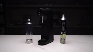 CRYSALIS 33.8oz Soda Maker Streaming Machine Sparkling Water Sodarizer Portable Soda Stream Machine