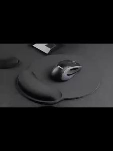 Mouse Pad/Desk Mat with Wrist Rest Non-Slip Gel Wrist Support Suitable for PC/Laptop Use Ergonomic Design Comfortable Wrist