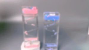 ตั้งโชว์ดูดน้ำมัน น่ารัก บนโต๊ะของเล่นของขวัญ นาฬิกาทรายหยด เครื่องจับเวลาสำหรับเด็ก