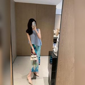 YUFUQING | Casual High Waist Slim Fit Vacation Style Midi Skirt And Top Set Womens New Fashion Sleeveless Uneven Design Two-Piece Suit