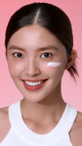 Top Seller BRIGHT UP FACIAL MOISTURIZER | 2% Niacinamide Brightening Day Cream | Flawless Skin | Long Lasting and Formulated for All-Day Wear | Covers Uneven and Cakey Skin Tone | Soothe & Nourish | Instant Bright Up | Bright & Smooth | 3x Hyaluronic Acid