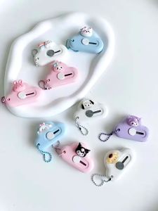Pemotong Mini Comel Sanrio Kartun Untuk Pelajar Pisau Surat Serbaguna Buka Kotak Gantung Kunci Mudah Alih Cute Kuromi Sanrio Utility Knife Unboxing Portable Knife Portable Mini Key Pendant 可爱三丽鸥美工刀开箱便携小刀学生随身迷你钥匙挂件拆快递包裹神器 A208