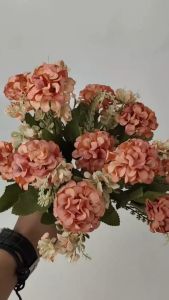 Bunga Pom - Pom Panca Warna Cabang 6 Bunga Anyelir Mini Hydrangea Carnation Seruni - bunga Imitasi kain artificial untuk dekorasi rumah dekorasi kamar dan dekorasi wedding atau dekorasi pelaminan dekorasi cafe Import premium termurah artifisial palsu kain