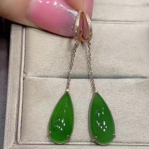 Montagne Jewelry 18k Pure Gold earring for women Teardrop Design Diamond Inset Fine Jewelry Natural 18.8x8.8mm Grade A Green Jade Earrings Drop Earring