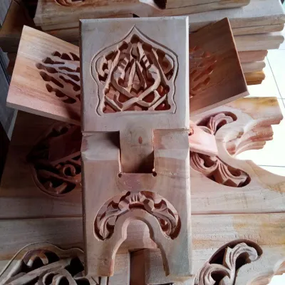 Rekal.meja lipat. tempat al Quran motif iqrok ukur 12 15 18 20..finishing clear gloss