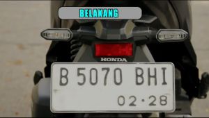 Frameless Plat Nomor NOPOL Tanpa Bingkai Set 2PCS Sepasang Depan Belakang dengan Baut Frame Less Plate Tempel FramelessPlate Motor Dudukan Plat Clean Look Portable Variasi Custom Universal Motor Beat Vario Fazzio Filano Fino PCX NMAX Ninja Mio CBR RX King