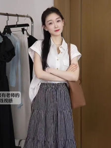 Oajer Womens Short Sleeve White Tea Shirt Fashionable Simple Slimming Top Euro Summer Style Commute Loose Fit Regular Length