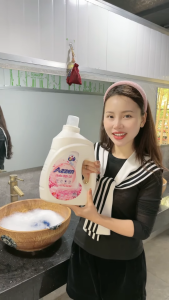 [TẶNG XỊT THƠM QUẦN ÁO] Mua 1 Chai Nước Giặt 3Kg Cao Cấp 6 IN 1 Hương COMFORT. Tặng Xịt Thơm Quần Áo. Tẩy Sạch Vết Bẩn Lưu Hương Thơm Lâu