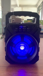 ลำโพงบลูทูธไร้สายลำโพงขนาดใหญ่แบบพกพาขนาดเล็กโทรศัพท์มือถือไร้สาย ksong ซับวูฟเฟอร์สแควร์แดนซ์ KTV แบบพกพา