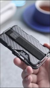 Aulumu G03 Multi-Tool Metal Wallet Card Holder & Phone Stand with MagSafe for iPhone