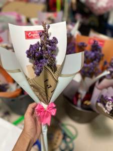 ช่อดอกไม้แห้ง ช่อดอกไม้สแตติส ของขวัญวันจบ บัณฑิตน้อย