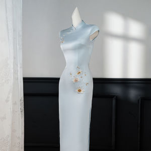 Blue Embroidery Pattern Cheongsam Dress