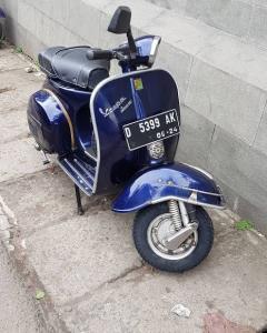 Breket brecket dudukan plat no nomor depan vespa super sprint vbb bajaj simpe tebal tidak getar presisi klakson lobangnya murah grosir eceran