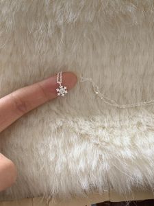 สร้อยคอจี้หิมะสีน้ำเงินสำหรับผู้หญิง สายโซ่เสื้อกันหนาว โซ่กระดูกไหปลาร้า โซ่คอ โซ่จี้หิมะ โซ่คอแบบลำลอง โซ่คอแบบลำลอง