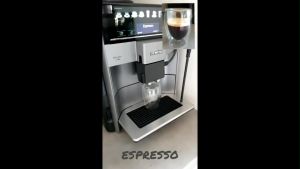 Máy Pha Cafe Siemens EQ.6 Plus S300 TE653501DE Máy Pha Cà Phê Tự Động Dễ Dàng Vệ Sinh Chất Liệu Thép Không Gỉ Nhập Đức Bảo Hành 12 Tháng