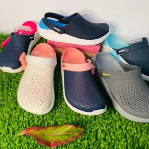 รองเท้าแตะCr Lite Ride รุ่นใหม่2023 Size M4 -- M11 สินค้าถ่ายจากภาพจริง 100%