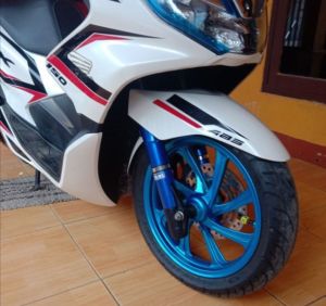 COVER SHOCK DEPAN PCX LOKAL