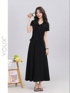 YOUXIANG | Bộ Áo Polo Đen Dài Giảm Cân và Chân Váy A-Line