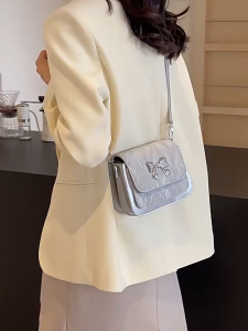 MOUSSON กระเป๋าสะพายข้างแบบใหม่แฟชั่นเรียบง่ายโบว์กระเป๋าสี่เหลี่ยมขนาดเล็ก