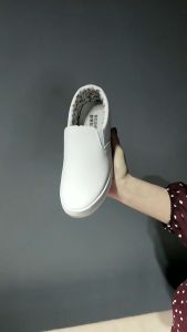 Fashionable Leather Women Slip-on Shoes All Season Soft Sole Boat Shoes Flat Shoes For Pregnant Women