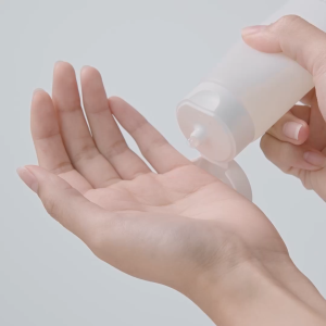【SG Stock】SKIN1004 Madagascar Centella Tone Brightening Cleansing Gel Foam 125ml