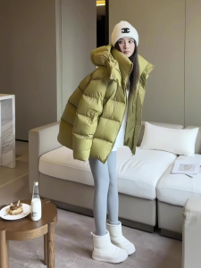 Warm Womens down Jacket Green Avocado Winter 2025 New Style Hooded Removable Cap Cotton Duckling Coat Korean Straight Cut