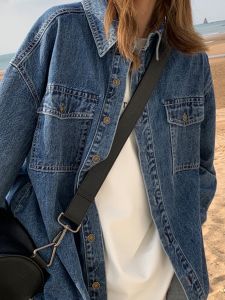 Áo Sơ Mi Denim Cổ Polo Dài Tay Rộng Rãi Cho Nữ Mùa Xuân Thu 2024 Áo Khoác Ngoài Dày Phong Cách Hong Kong Cổ Điển Có Nhiều Lớp