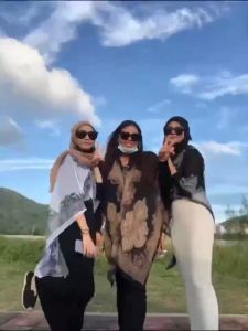 Selendang Baru Wanita Musim Panas: Syal Sifon Perlindungan Matahari & Outer Cardigan Dicetak Mutiara