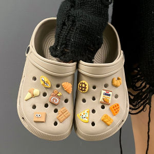 Womens Clog Shoes Breathable Slip-On Flat Bottom Outdoor Bathroom Anti-Slip Nurse Style Comfortable Simple Internet Famous Student