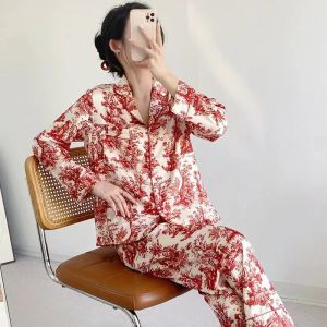 ชุดนอนผ้าไหมเทียมลาย Tulip แขนยาวผู้หญิง ชุดนอนฤดูใบไม้ผลิและฤดูใบไม้ร่วง สไตล์เกาหลี ชุดอยู่บ้าน ชุดนอนฤดูร้อน