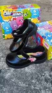 รองเท้านักเรียนหญิง หนังดำ ลาย Care Bears Chappy รหัส CB-5 (27-33) CB-999 (34-42)