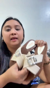 New Womens Korean Style Fashionable Cross-over Sandals with Rubber Non-slip Comfortable Soles Slip-on Flat Open-toe Waterproof Beach Sandals for Comfort