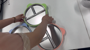 304 Stainless Steel Divided Kids Dinner Plate – 3-Section Round Toddler Feeding Tray with Silicone Non-Slip Base BPA Free Easy Clean Children Tableware