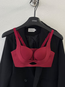 Seamless Red Zodiac Year Womens Underwear Gathered Large Lift Auxiliary Breast Collection No Empty Cup Bra Fixed Strap Style