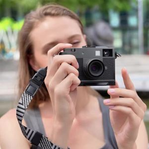 JJC | JJC Magnetic UV Filter with Lens Cap For Fujifilm X Half Fujifilm X-HF1 Lens Filter Anti-Reflection L39 Optical Glass UV Filter