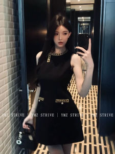 Strive Elegant French Style A-Line Mini Skirt Womens plus Size round Neck Waist Cinched Short Skirt Autumn Season Fashion