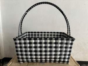 #ตะกร้า#กระเช้า#ตะกร้าสาน#กระเช้าสาน#กระเช้าแฮนเมดกระเช้าพลาสติกสาน