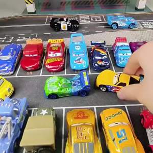 Tomica Pixar Cars Lightning McQueen Racer Mater 1:55 Diecast Metal Alloy Cars Model Toys for Childrens Birthday Gifts