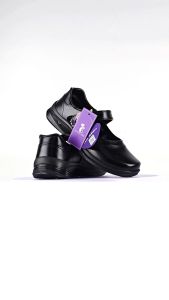 รองเท้าหนังดำ รองเท้านักเรียน Catcha แมวม่ว Popteen หัวใจชมพู ส่งไว