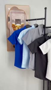 Áo sơ mi nam tay ngắn vải lụa mềm mịn co giãn nhẹ trẻ trung cá tính mẫu-ATC77 SHOP