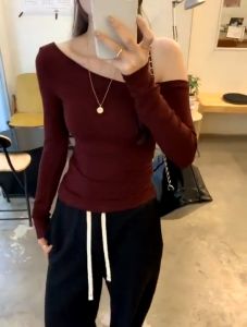 ปิดไหล่ด้านบน เสื้อยืดแขนยาว สไตล์สาวฮอต เสื้อทรงเข้ารูปพอดีตัว ดูผอมลง เสื้อด้านล่าง