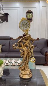 Đồng hồ để bàn DH68-B tượng nam nữ vàng