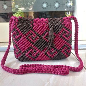 Tas Talikur Motif Daun / Tas Rajut Talikur Slempang / Tas Talikur Besar Warna Polos Tali Panjang