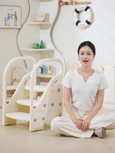 Baby Step Ladder Baby Hand Washing Step Stool Bathroom Stool Toddler Standing Tower High Quality Plastic Material Pedal Height Increasing 踩脚凳小凳子